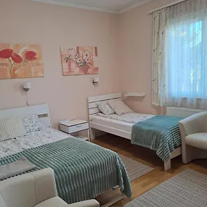 Lena - Lena Two Bedroom Apartment